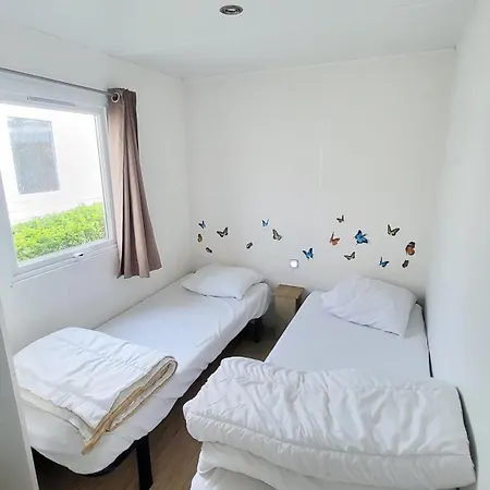 Holiday home Ti Colibri Sables-dolonne Nord La *