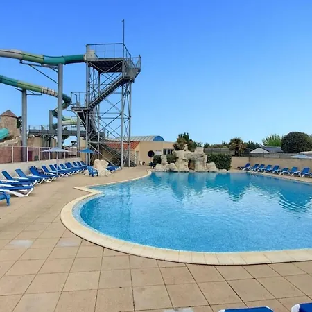Holiday home Ti Colibri Sables-dolonne Nord La